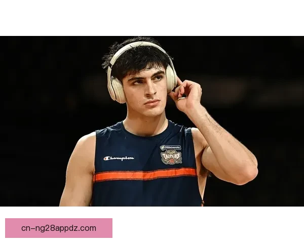 勇士双向签内威场均18加6分